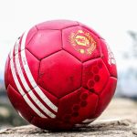 Futuro Incerto de Estrelas da Bundesliga Agita o Mercado