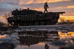 Primeiro-ministro sueco pede “isolamento de longo prazo” da Rússia