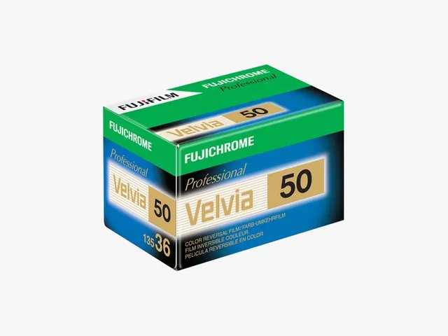 Fujifilm2520Fujichrome2520Velvia252050-Film-Offwhite-Background-SOURCE-BH.jpg