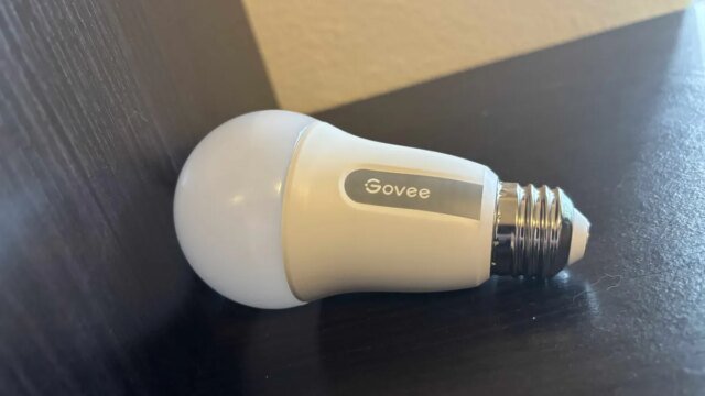 govee-smart-bulb.jpg