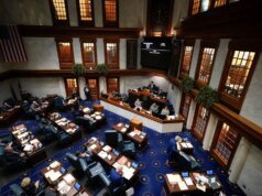 Os republicanos da Câmara de Indiana aprovam mapa apoiado por Trump, criando uma luta de alto risco no Senado