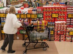 A taxa de inflação subjacente observada pelo Fed atingiu 2,8%, mostram dados atrasados de setembro, abaixo do esperado