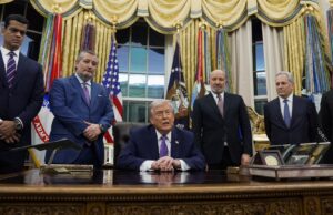 Trump assina ordem executiva para estrutura única de regulamentação nacional de IA, limitando o poder dos estados