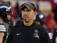 Iowa State AD luta contra as lágrimas depois que Matt Campbell sai para trabalhar como treinador na Penn State