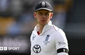 Smith desfere um golpe inicial na história de dois goleiros do Ashes