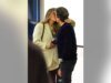 Rebecca Gayheart foi vista beijando o namorado bilionário enquanto ela e Eric Dane navegavam em um casamento distante