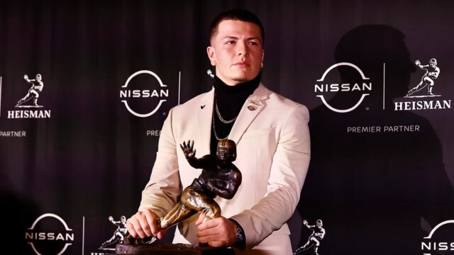 diego-pavia-heisman.jpg
