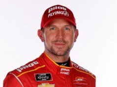 Ex-piloto da NASCAR Michael Annett morre aos 39 anos