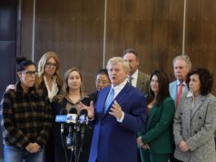 A família de Tyler Skaggs chega a um acordo com os Anjos durante as deliberações no caso de homicídio culposo