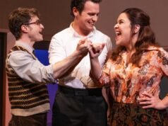 Capturando o revival da Broadway com vigor, ‘Merrily We Roll Alongside’ renasce novamente